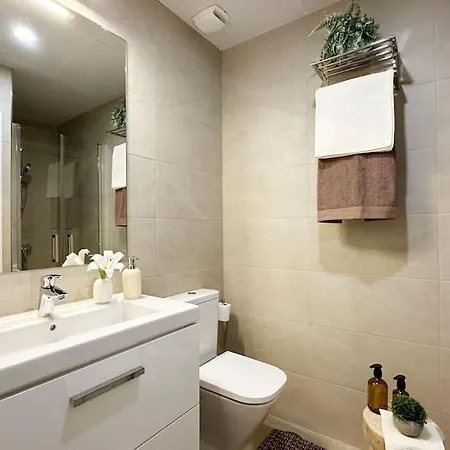 Modern 2 Bed 23 Floor Urban Sky Malaga
